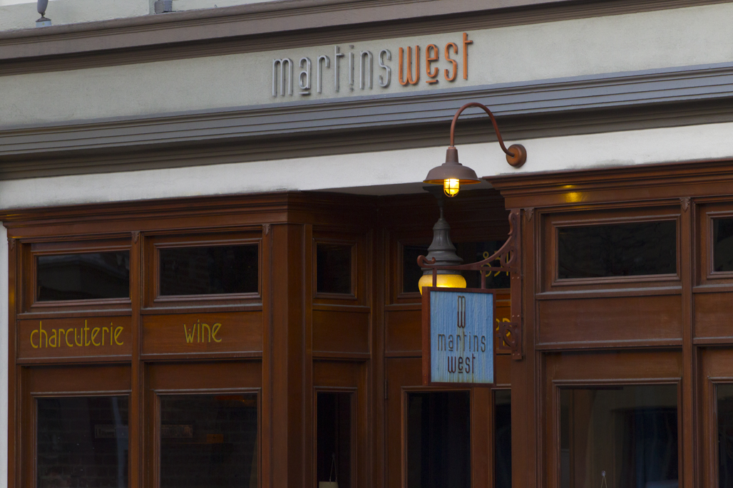 Martin's West - Redwood City