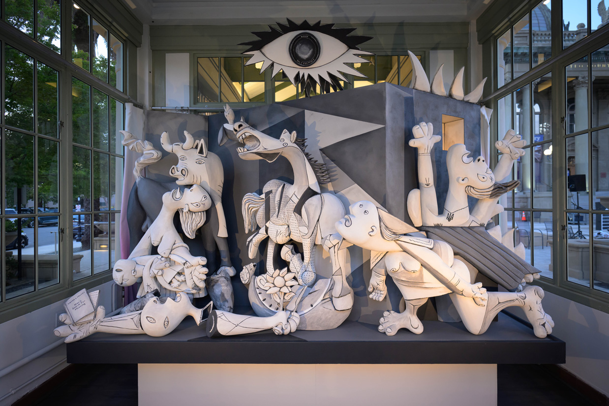 Guernica-Inspired Sculpture Protests Ongoing Wars at the Art Kiosk in Redwood City